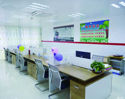 桂林市學府教育咨詢 專業(yè)教育服務(wù)，助力學業(yè)騰飛